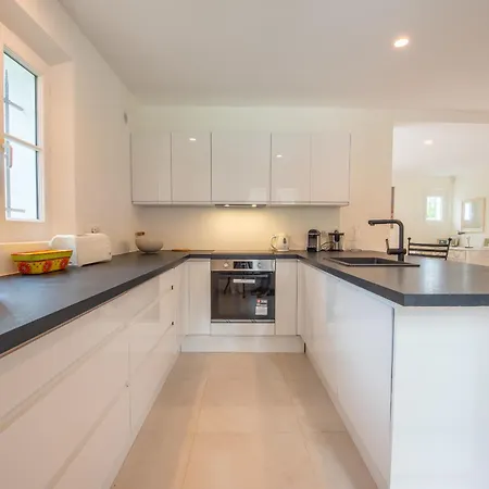 Le Roi Soleil Βίλα *